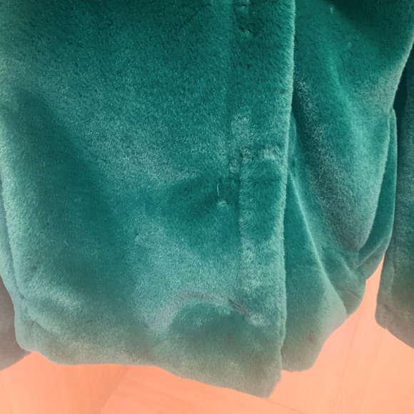 Gorgeous Jade Green Faux Fur - Picture 5 of 7